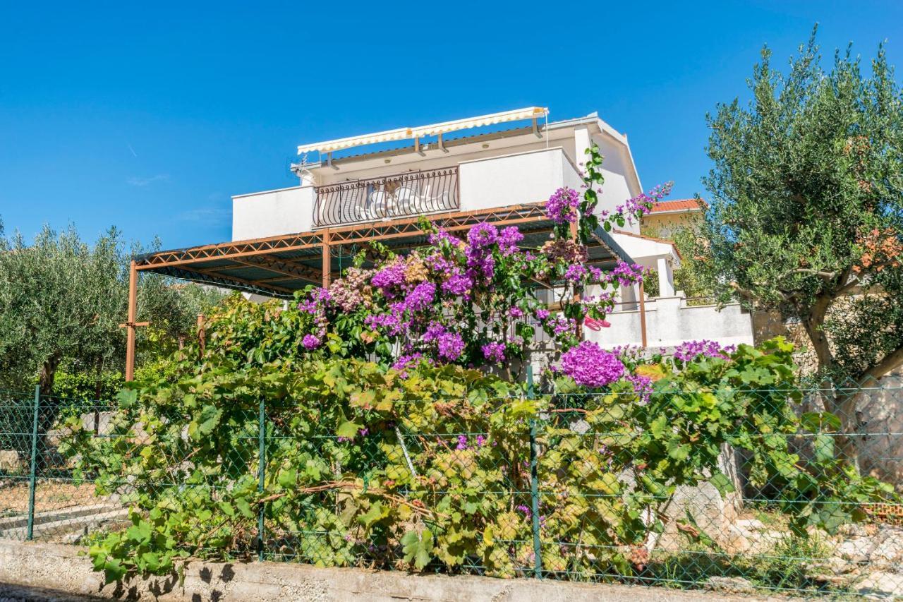Apartments Neda Trogir Exterior foto