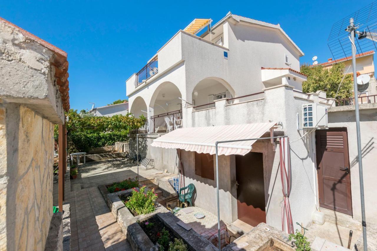 Apartments Neda Trogir Exterior foto